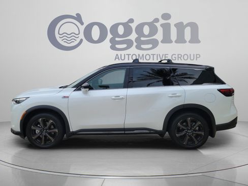 Used 2026 INFINITI QX60 Autograph w/ Dark Cargo Package AWD/4WD image 2