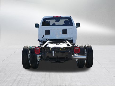 New 2026 RAM 5500 Tradesman w/ Chrome Appearance Group image 6