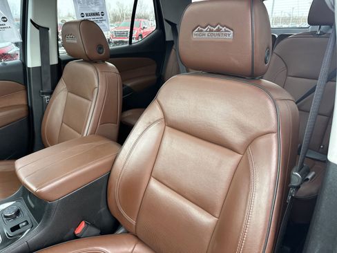 Certified 2021 Chevrolet Traverse High Country image 11