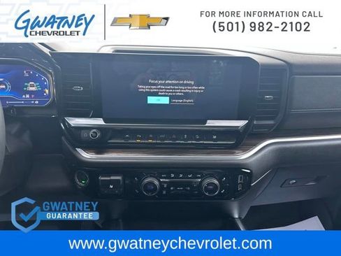 Used 2025 Chevrolet Silverado 1500 RST AWD/4WD image 18