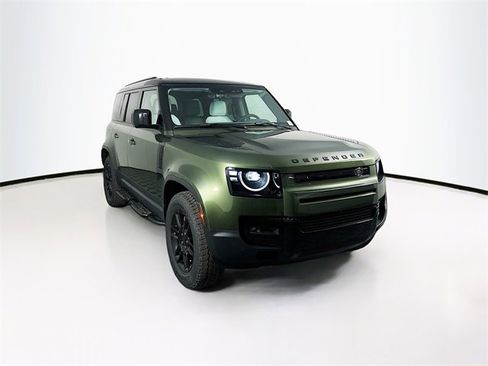 New 2026 Land Rover Defender 110 S image 3