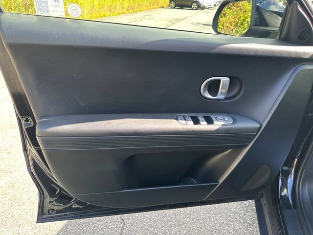 Certified 2024 Hyundai Ioniq 5 SE AWD/4WD image 10