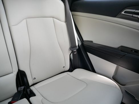 Certified 2023 Kia Sportage EX AWD/4WD image 14