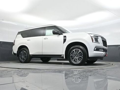 New 2025 Nissan Armada SL w/ Captain's Chari Seat Package image 58