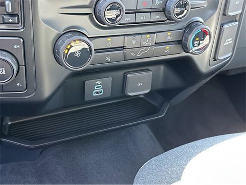 New 2026 Ford F250 XLT image 28