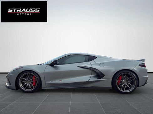 Used 2023 Chevrolet Corvette Stingray Preferred Cpe w/ Z51 Performance Package RWD image 6