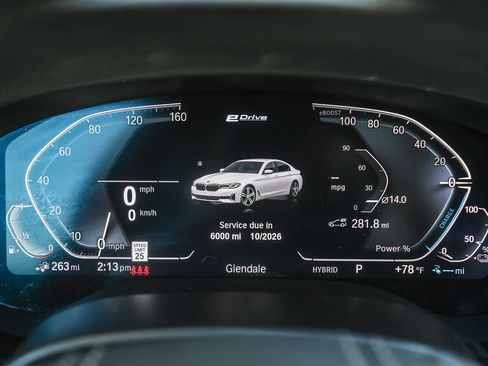 Used 2023 BMW 530e w/ Convenience Package image 20