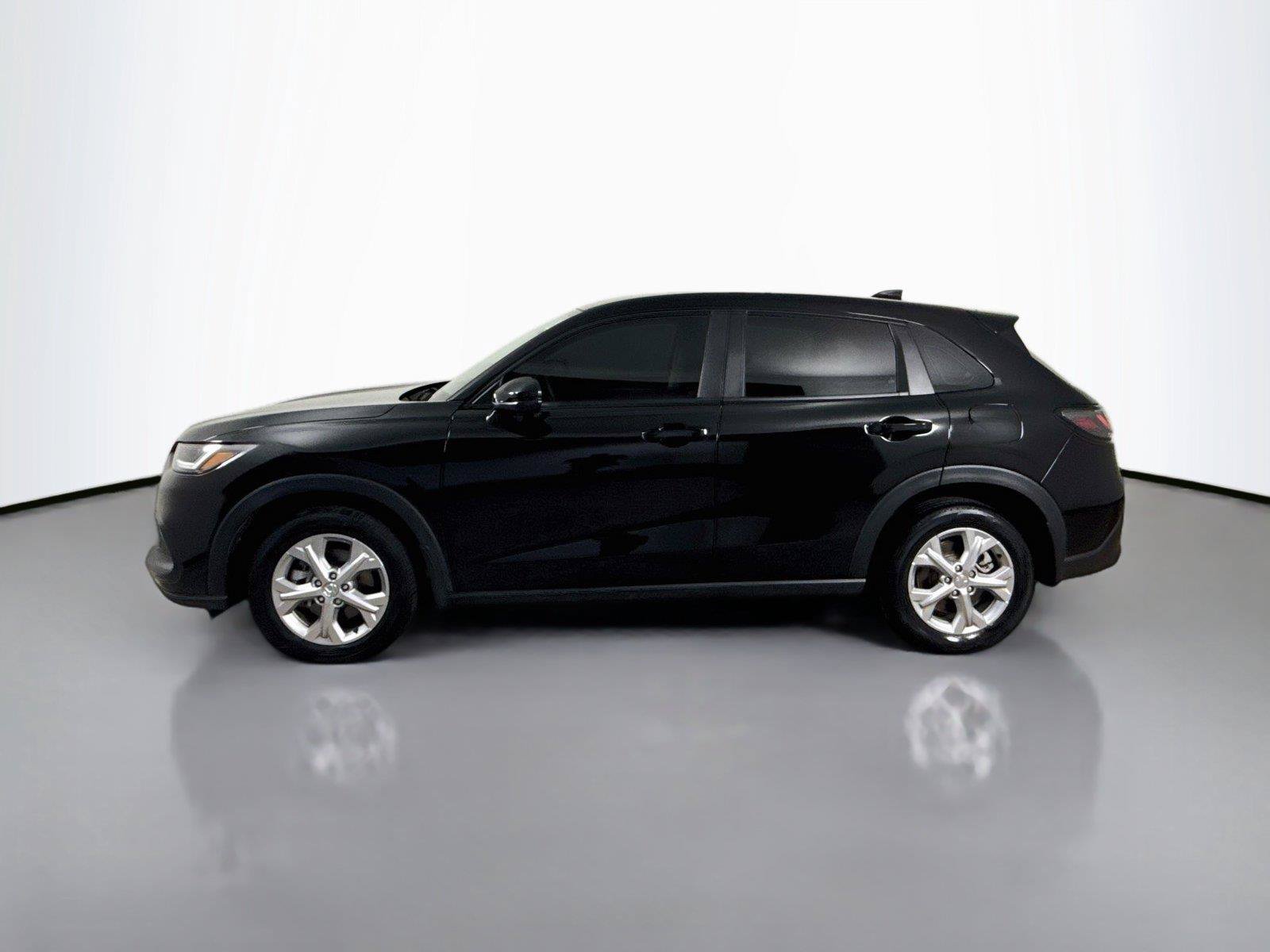 Used 2023 Honda HR-V LX image 8