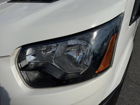 Used 2020 Ford Transit 150 Low Roof RWD image 37