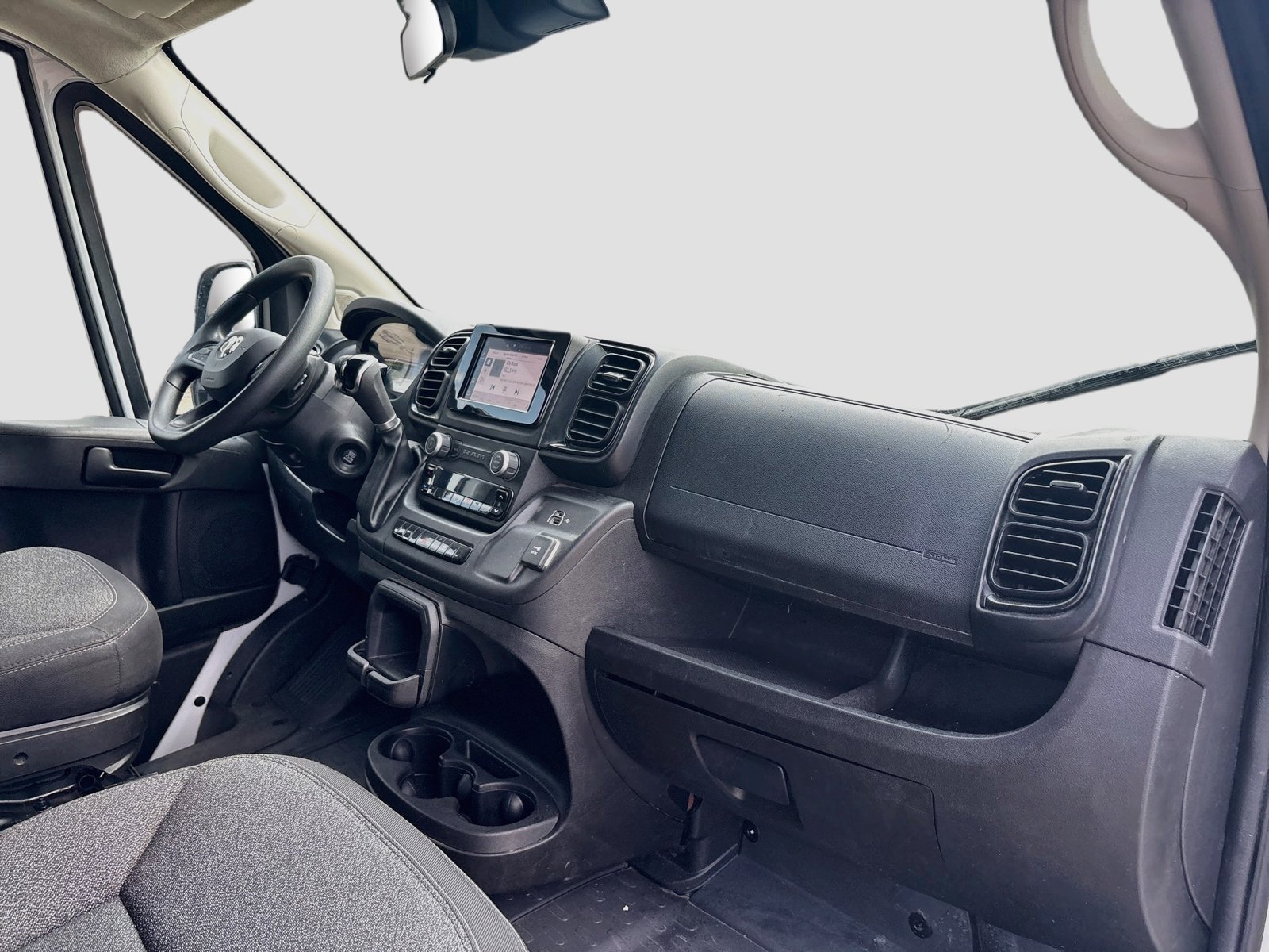 Used 2023 RAM ProMaster 2500 FWD image 23