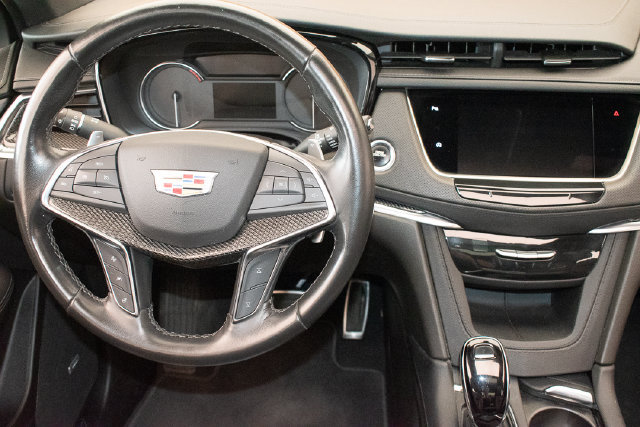 Used 2023 Cadillac XT5 Sportv AWD/4WD image 16