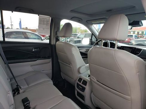 Used 2019 Honda Pilot EX-L image 16
