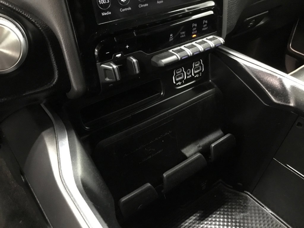 Used 2021 RAM 1500 Laramie w/ Sport Appearance Package AWD/4WD image 29