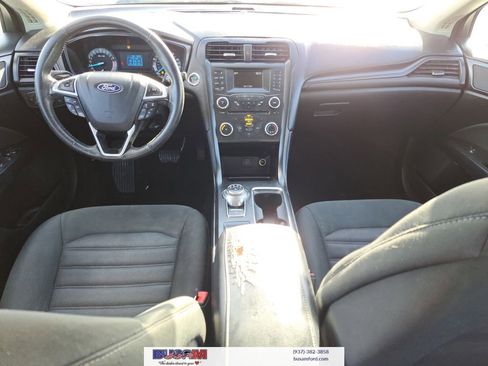 Used 2018 Ford Fusion S w/ Equipment Group 101A image 7