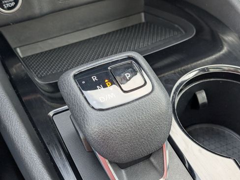 Certified 2021 Nissan Rogue SV w/ Premium Package image 17