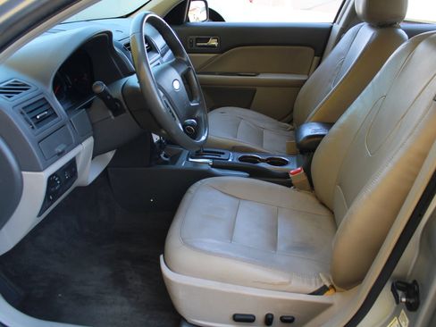 Used 2012 Ford Fusion SEL FWD image 25
