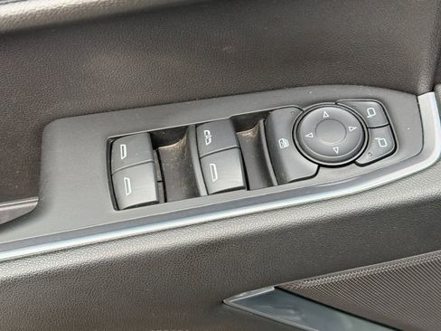 Used 2023 Chevrolet Silverado 1500 LT w/ Z71 Off-Road Package image 13