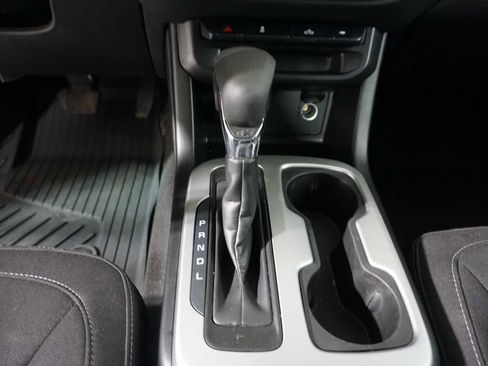 Used 2022 Chevrolet Colorado LT image 15
