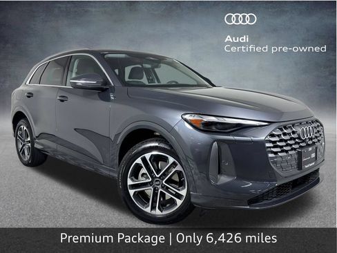 Certified 2025 Audi Q5 Premium w/ Convenience Package AWD/4WD image 1