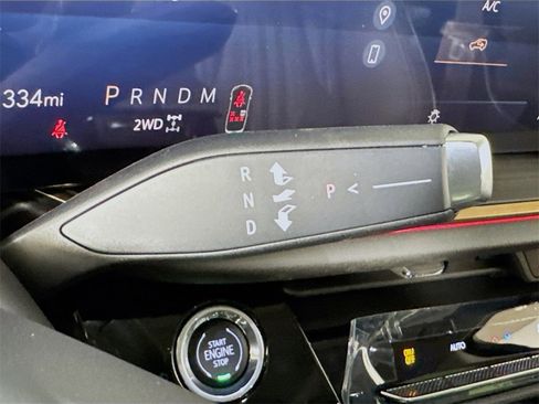 New 2026 Buick Envision Avenir image 11