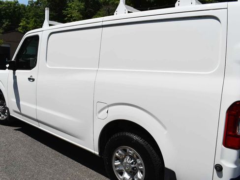 Used 2019 Nissan NV 3500 SL w/ Navigation Package RWD image 39