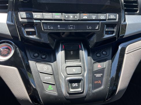 Used 2019 Honda Odyssey Elite image 39