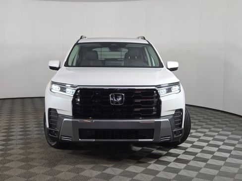 New 2026 Honda Pilot Elite image 2