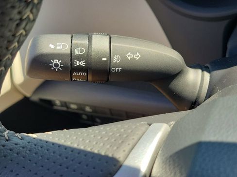 New 2026 Toyota Sienna Limited AWD/4WD image 11