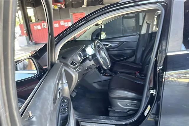 Used 2017 Buick Encore Sport Touring FWD image 3