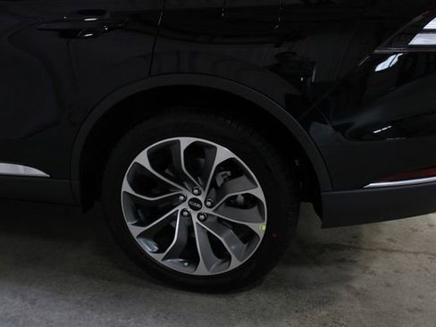 New 2026 Lincoln Aviator Reserve AWD/4WD image 57