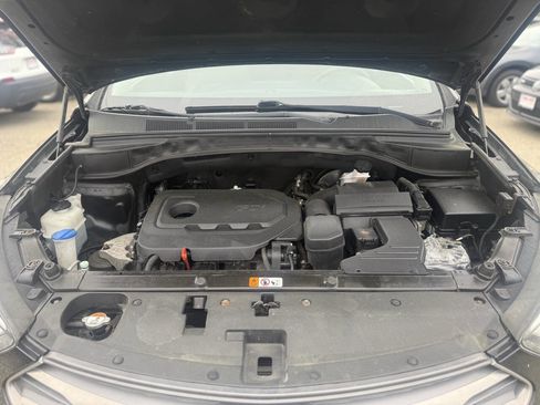 Used 2018 Hyundai Santa Fe Sport w/ 2.4L Value Package 02 FWD image 32