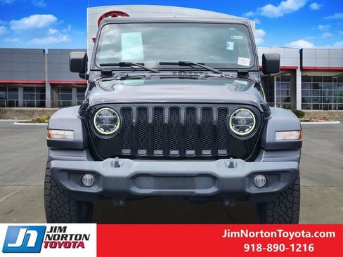 Used 2020 Jeep Wrangler Unlimited Sport AWD/4WD image 2