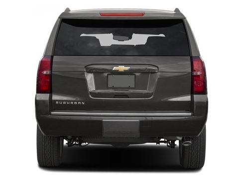 Used 2016 Chevrolet Suburban LTZ image 8