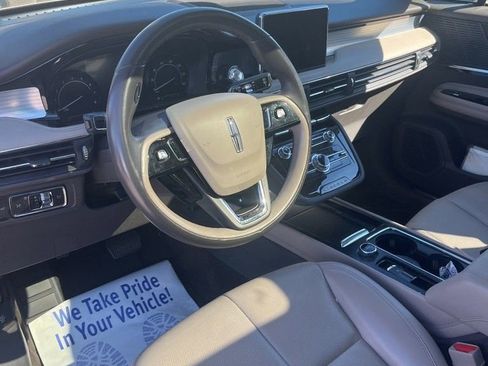 Used 2021 Lincoln Corsair FWD w/ Premium Package image 13