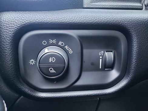 Used 2026 RAM 2500 Big Horn AWD/4WD image 30