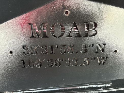 Used 2017 Jeep Wrangler Unlimited Sahara image 8