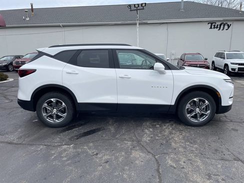 Used 2023 Chevrolet Blazer LT w/ Convenience Package image 8