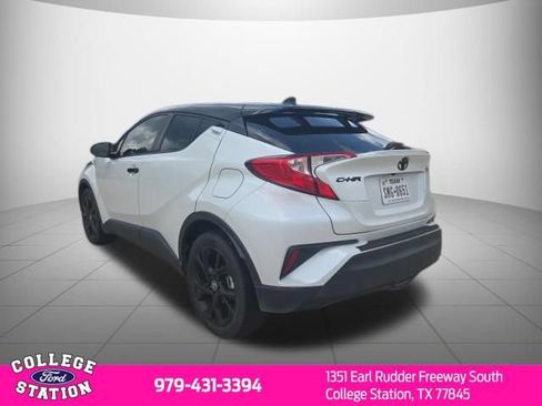 Used 2022 Toyota C-HR Nightshade FWD image 6