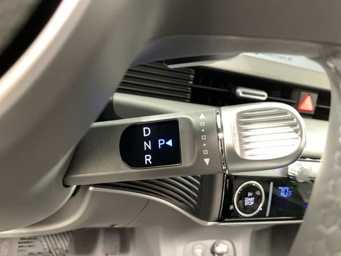 Used 2024 Hyundai Ioniq 5 SEL AWD/4WD image 18