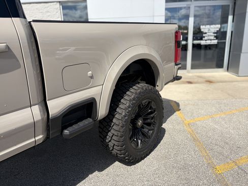 New 2026 Ford F250 Lariat w/ Black Appearance Package AWD/4WD image 16