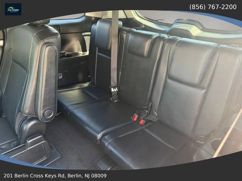 Used 2017 Toyota Highlander XLE FWD image 13