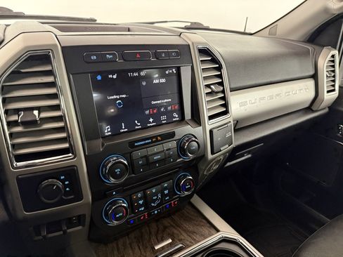 Used 2017 Ford F450 Lariat w/ Lariat Ultimate Package image 22