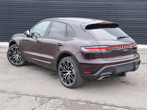 Used 2026 Porsche Macan AWD/4WD image 5