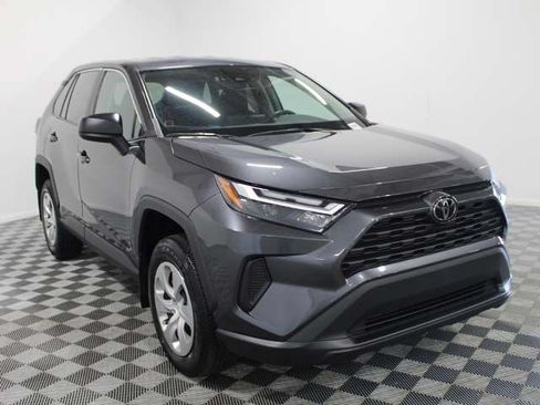 Used 2023 Toyota RAV4 LE FWD image 8