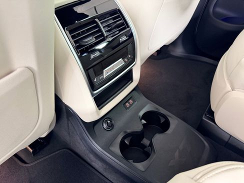 New 2026 BMW X7 xDrive40i image 23