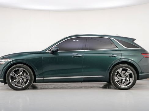 Used 2024 Genesis Electrified GV70 Advanced image 8