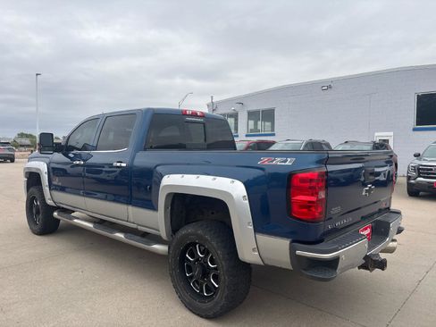 Used 2015 Chevrolet Silverado 2500 LTZ w/ Duramax Plus Package AWD/4WD image 3
