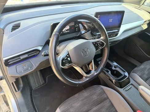 Used 2021 Volkswagen ID.4 Pro w/ ID.4 Protection Package image 11