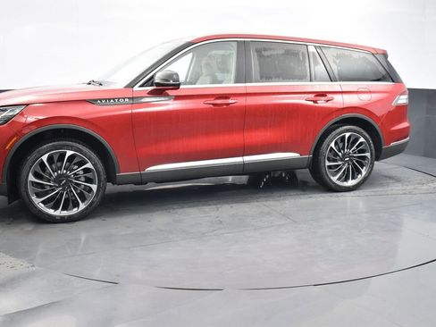 New 2025 Lincoln Aviator Reserve w/ Illumination Package image 5