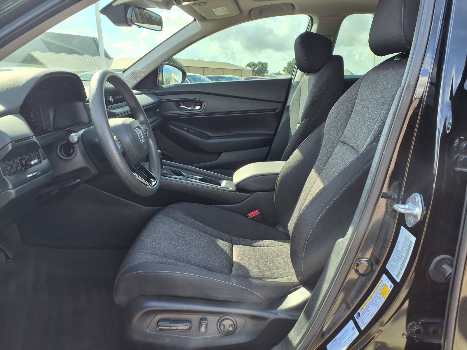 Certified 2023 Honda Accord EX image 12